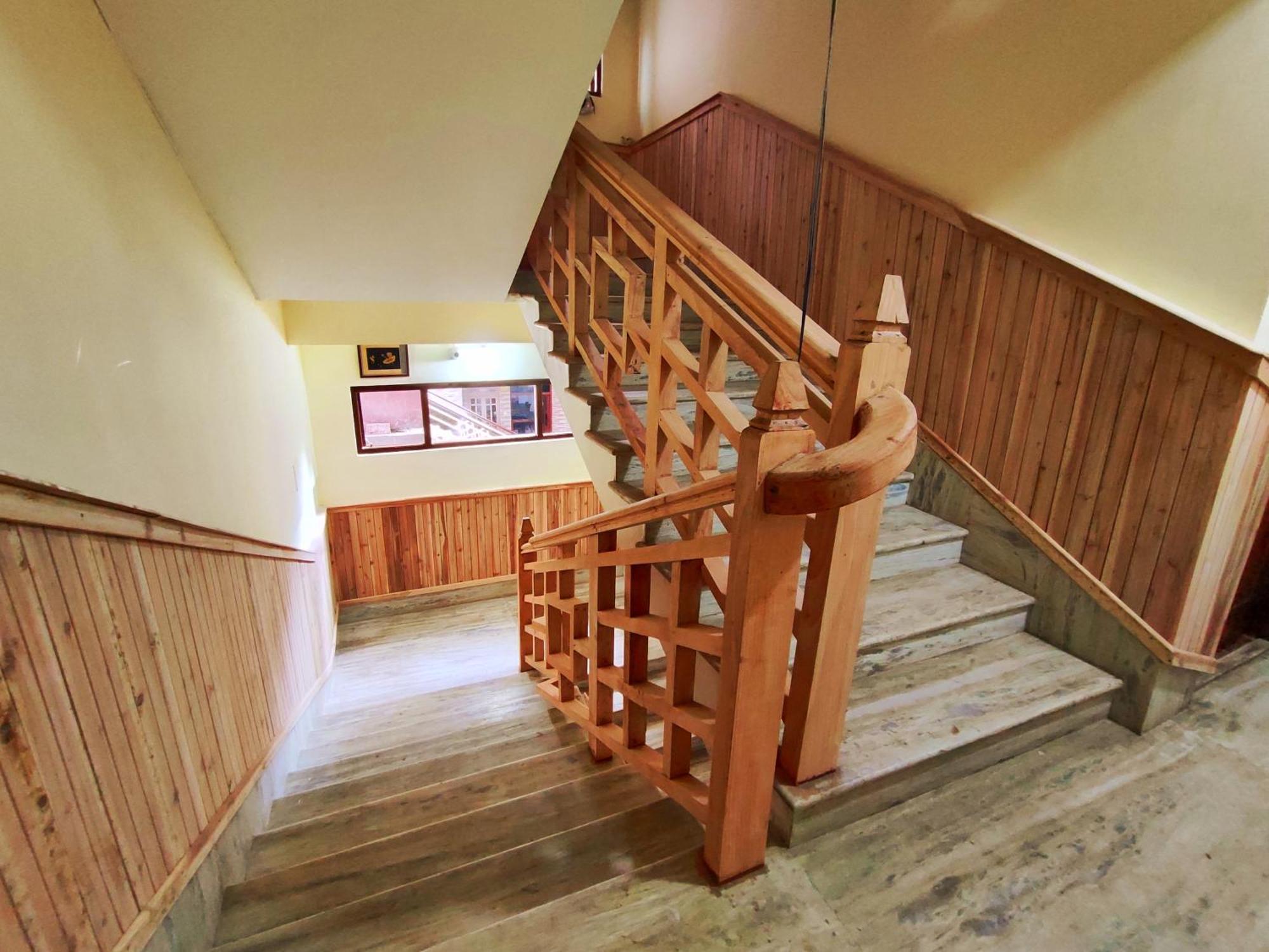 Hotel Red Cherry Пеллінґ Екстер'єр фото