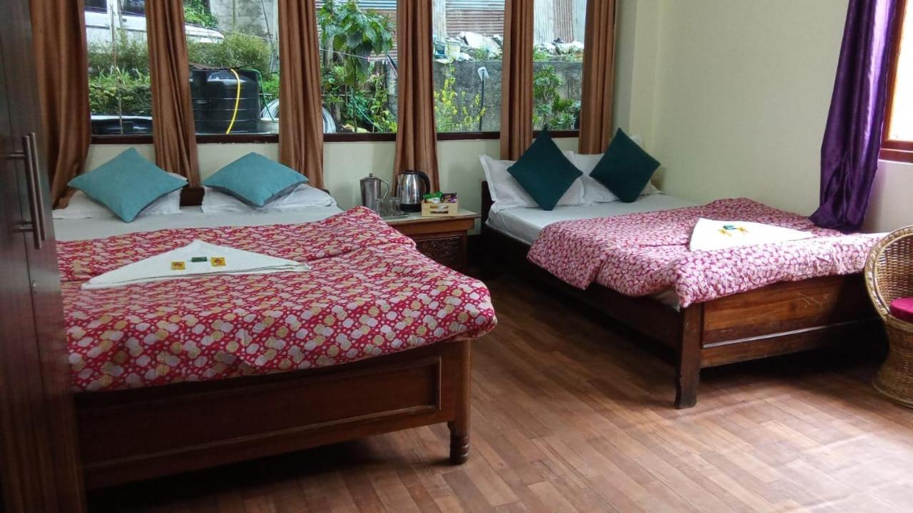 Hotel Red Cherry Пеллінґ Екстер'єр фото